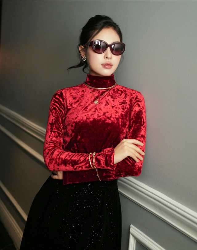 Vải nhung quyền lực giúp nàng giữ ấm, chạm ngưỡng sang trọng - Ảnh 3.