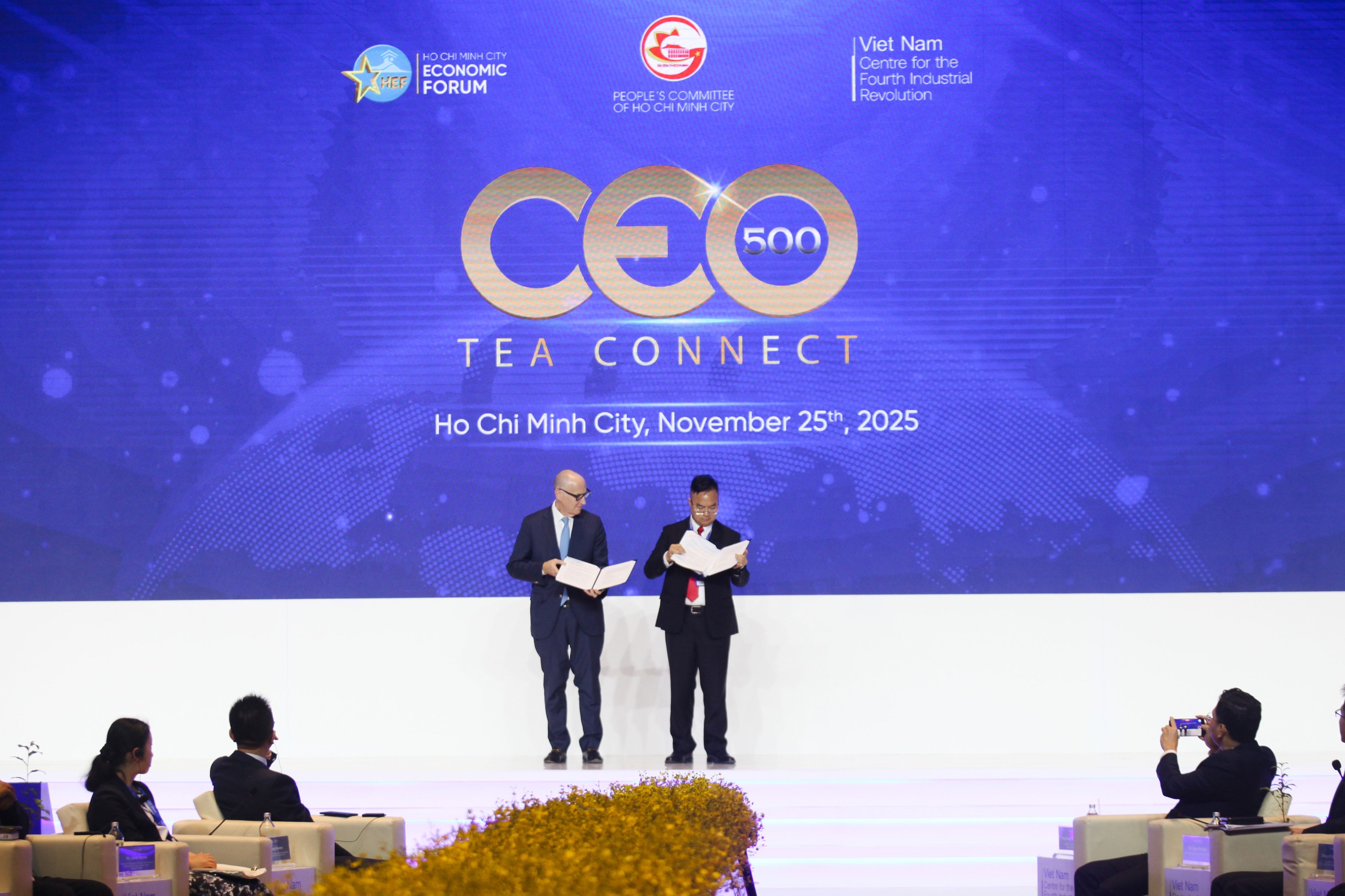 Giám đốc Tuân thủ Binance: 'Việt Nam có thể là hình mẫu của kinh tế số' - Ảnh 3.