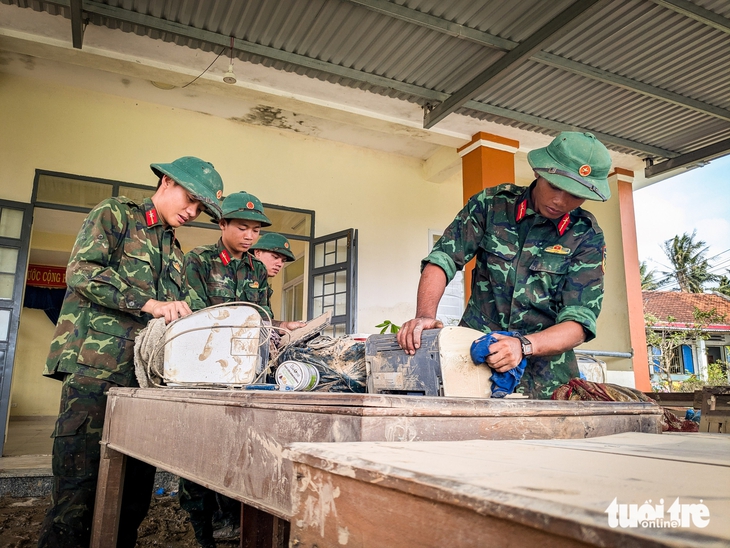 Giảm nhẹ thiệt hại do bão lũ: Phải chủ động ứng phó từ sớm, từ xa - Ảnh 4.
