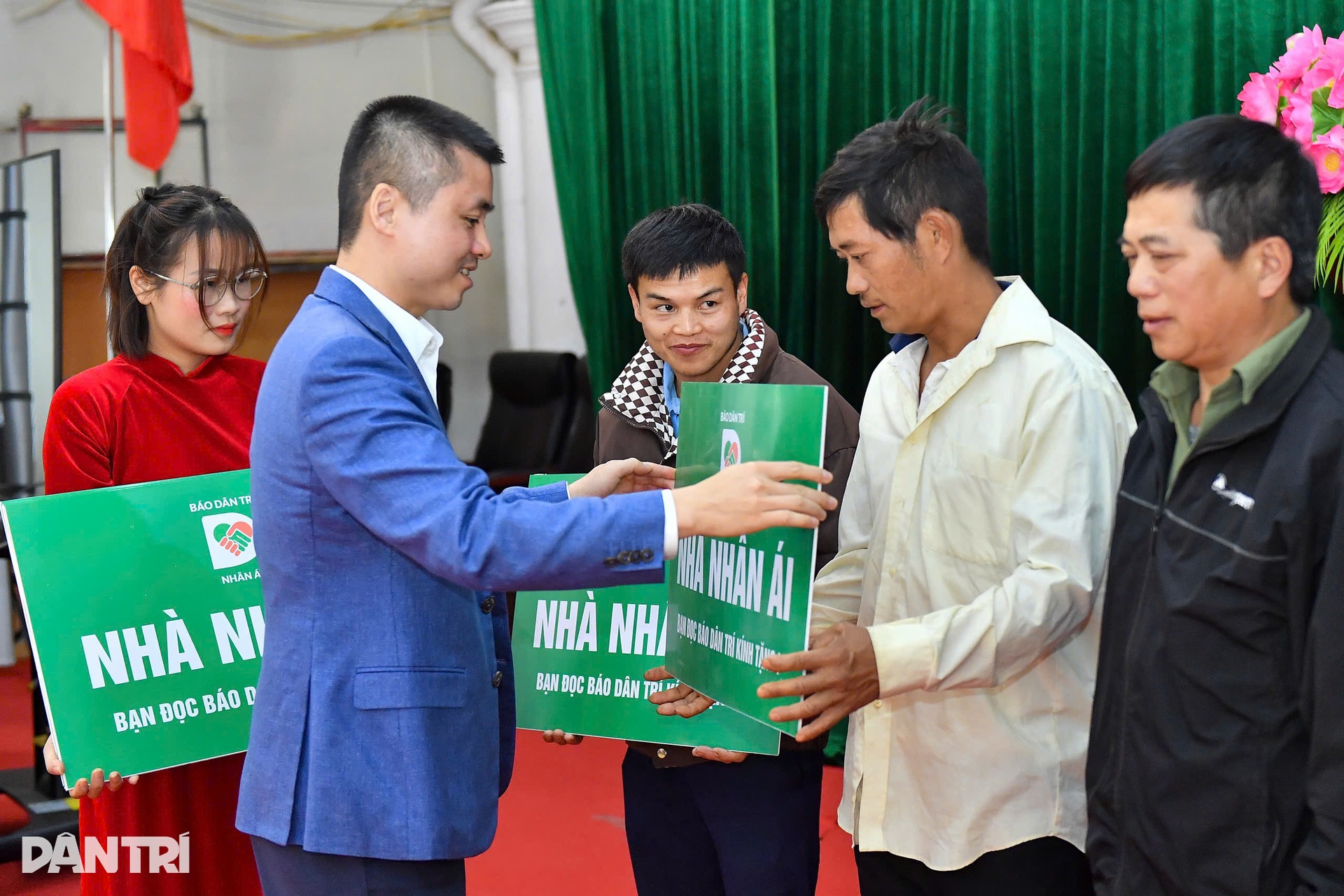 Khánh thành 13 nhà Nhân ái ở Cao Bằng, người dân an tâm đón Tết - 4