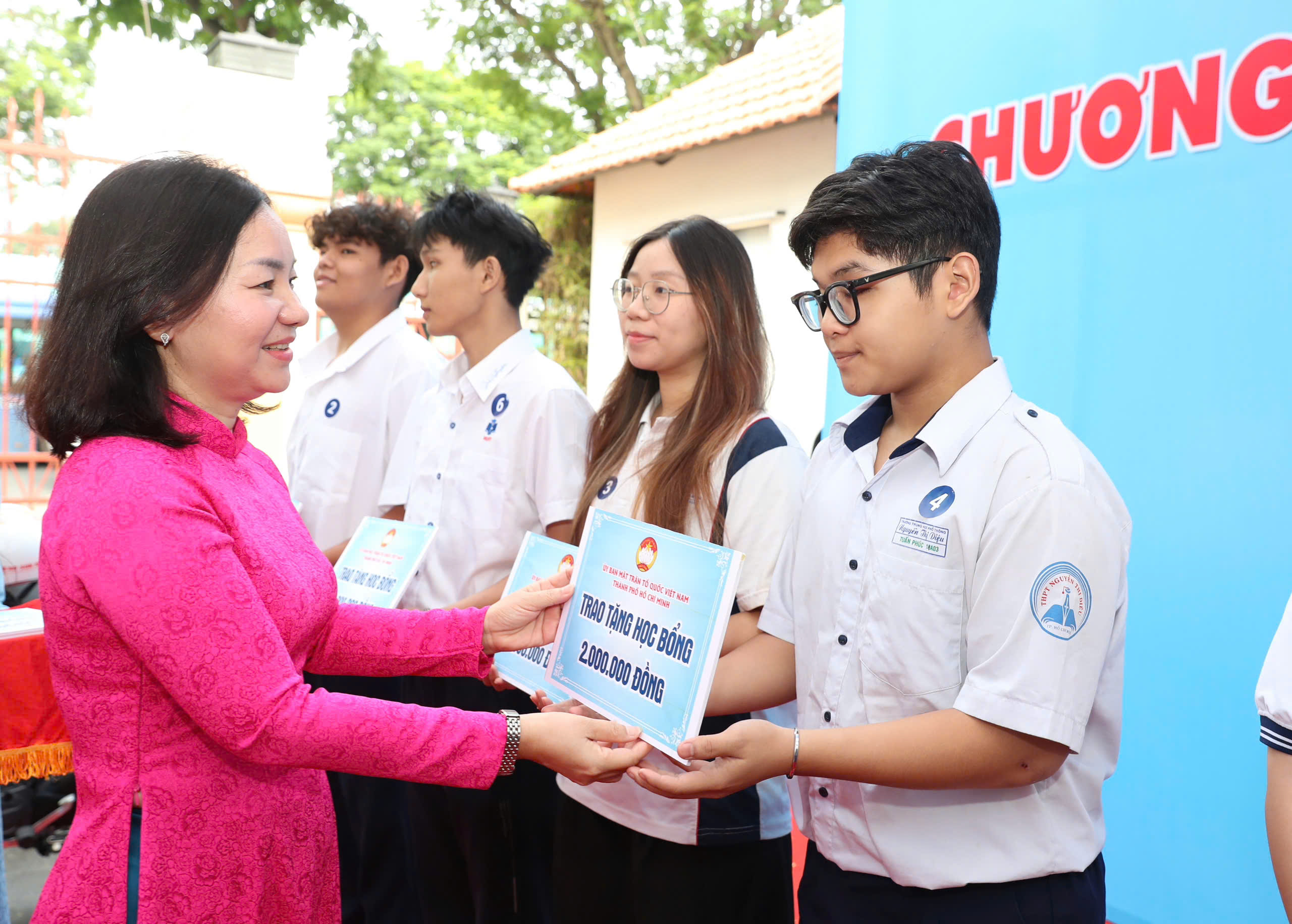 Hơi ấm an sinh trước Đại hội đại biểu ủy ban MTTQ Việt Nam TPHCM lần I - Ảnh 5.