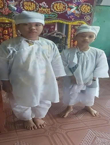 Đắk Lắk: Người cha vượt lũ dữ đón con chào đời , tiễn biệt vợ trong nước mắt - Ảnh 3.