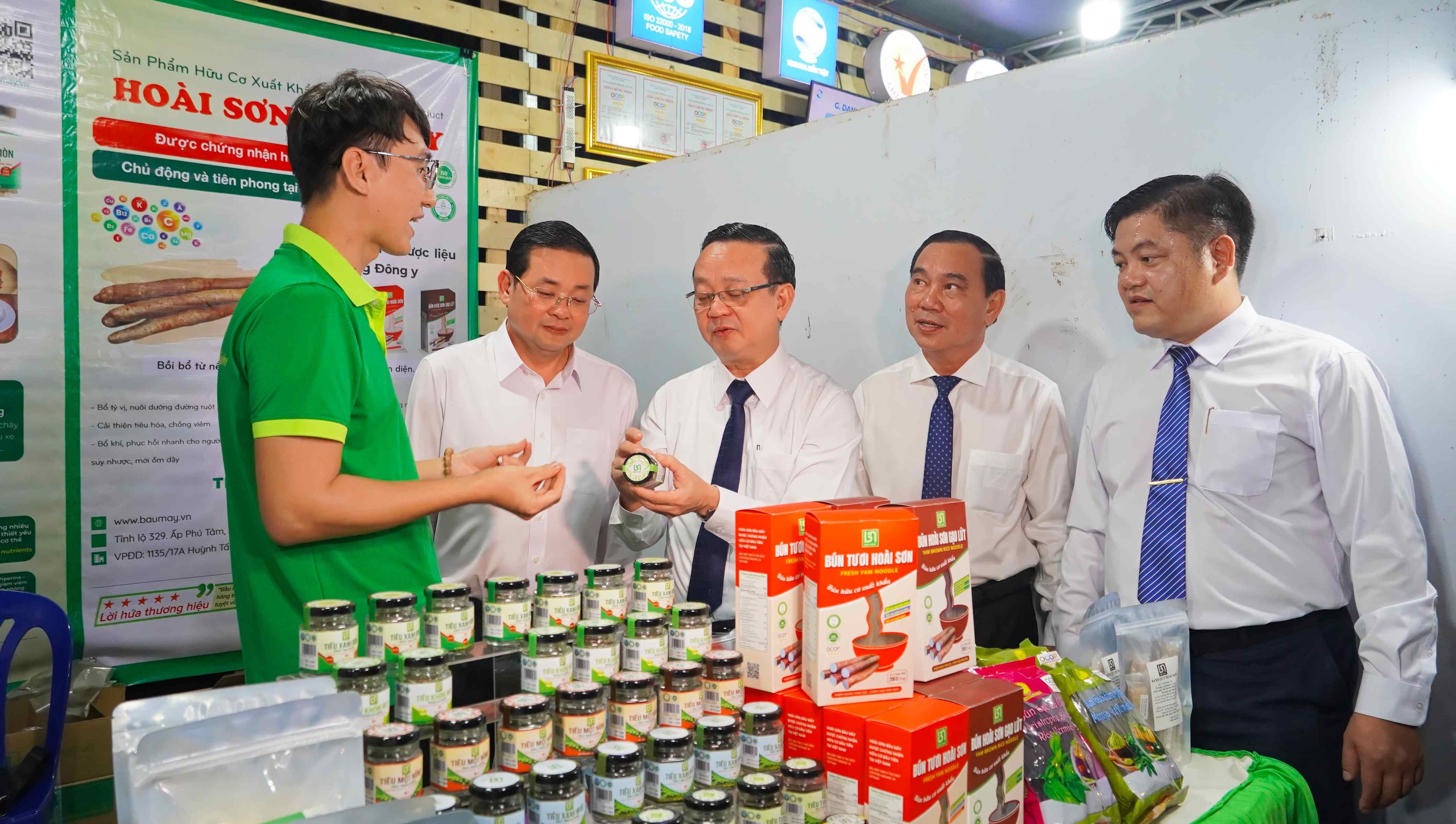 TPHCM khai mạc Sự kiện kết nối giao thương sản phẩm OCOP lần thứ I 2 TP HCM khai mạc Sự kiện kết nối giao thương sản phẩm OCOP lần thứ I năm 2025 - Ảnh 2.