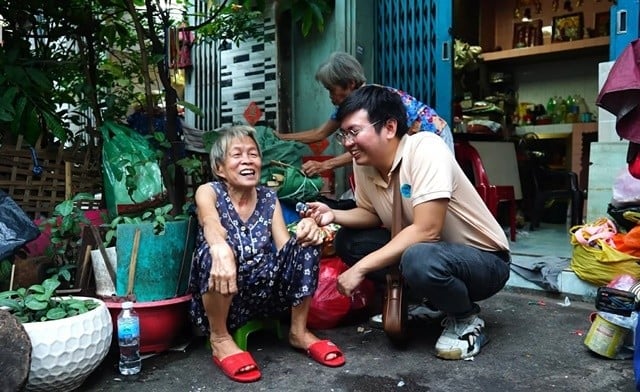 6 chị em gái quyết không lấy chồng