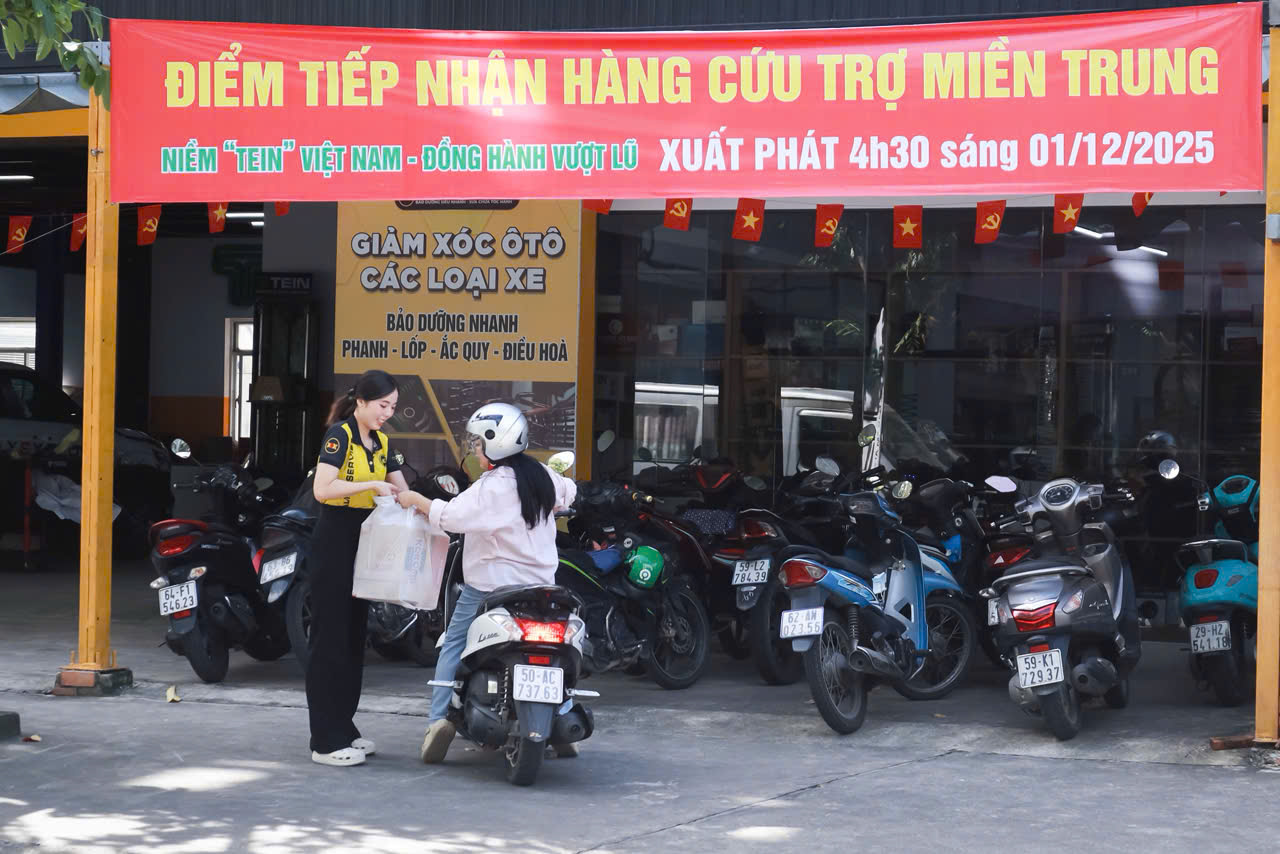 TP.HCM: Khách sửa xe bất ngờ khi toàn bộ tiền công được quyên góp cho vùng lũ- Ảnh 5.