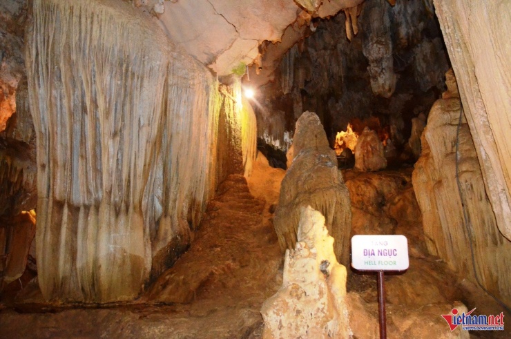 Tầng “địa ngục” tượng trưng sinh lão bệnh tử, kiếp nhân quả luân hồi