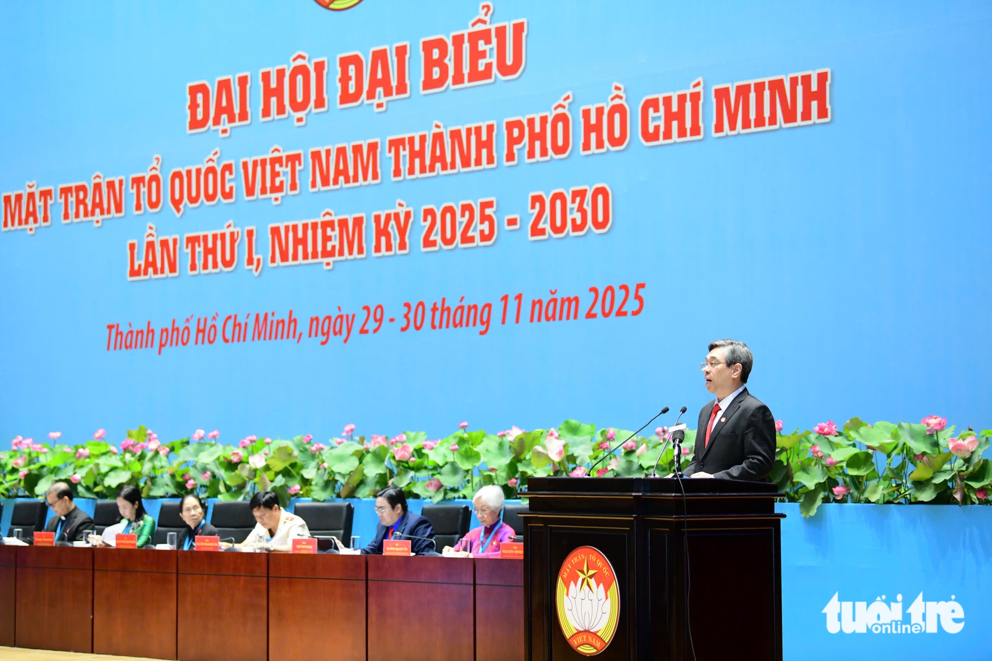 TP.HCM: cắt giảm thủ tục hành chính, phát huy sức mạnh nhân dân - Ảnh 2. TP.HCM - Ảnh 2.