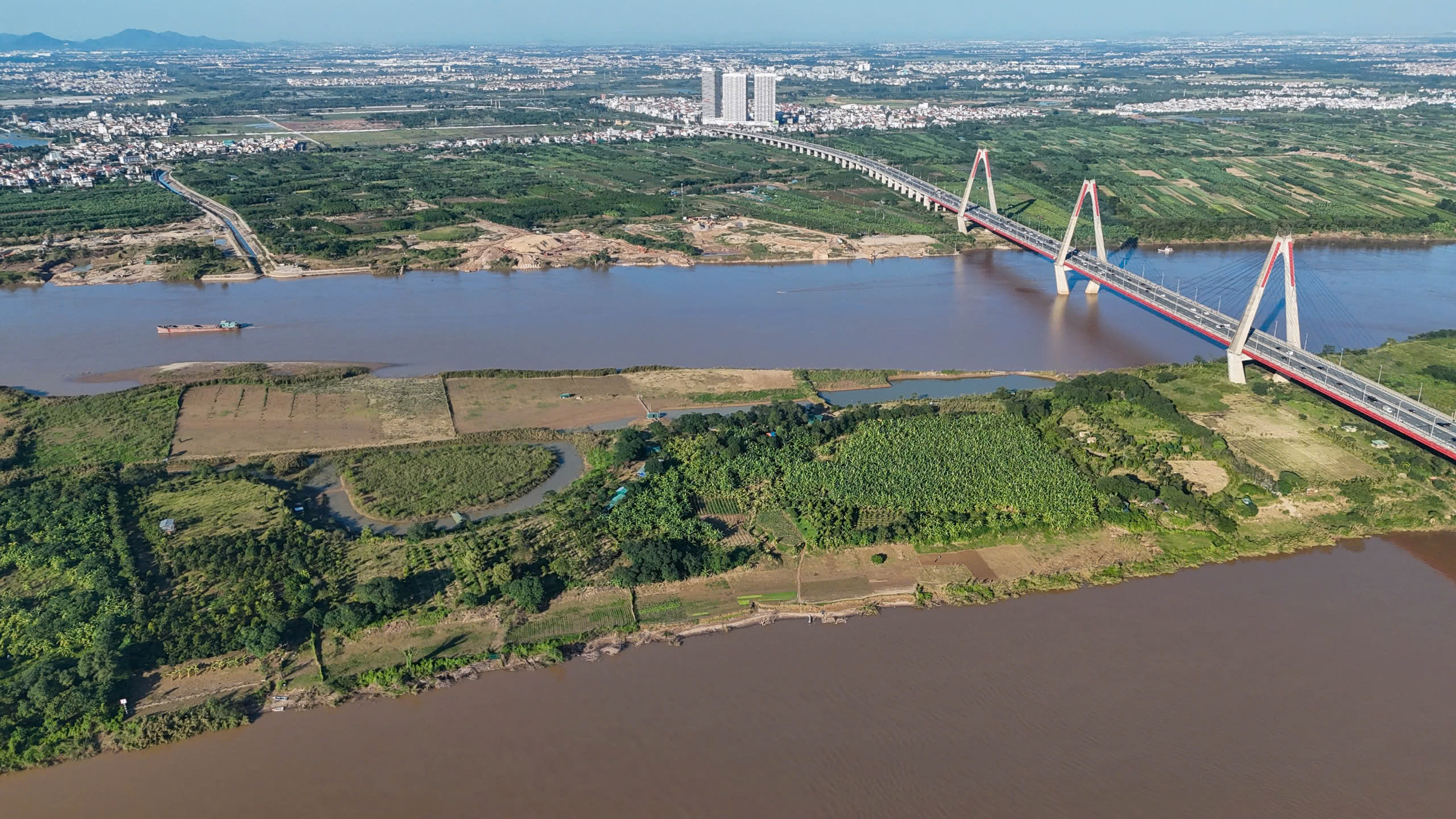 Hiện trạng đại lộ cảnh quan sông Hồng hàng tỉ USD - Ảnh 2.