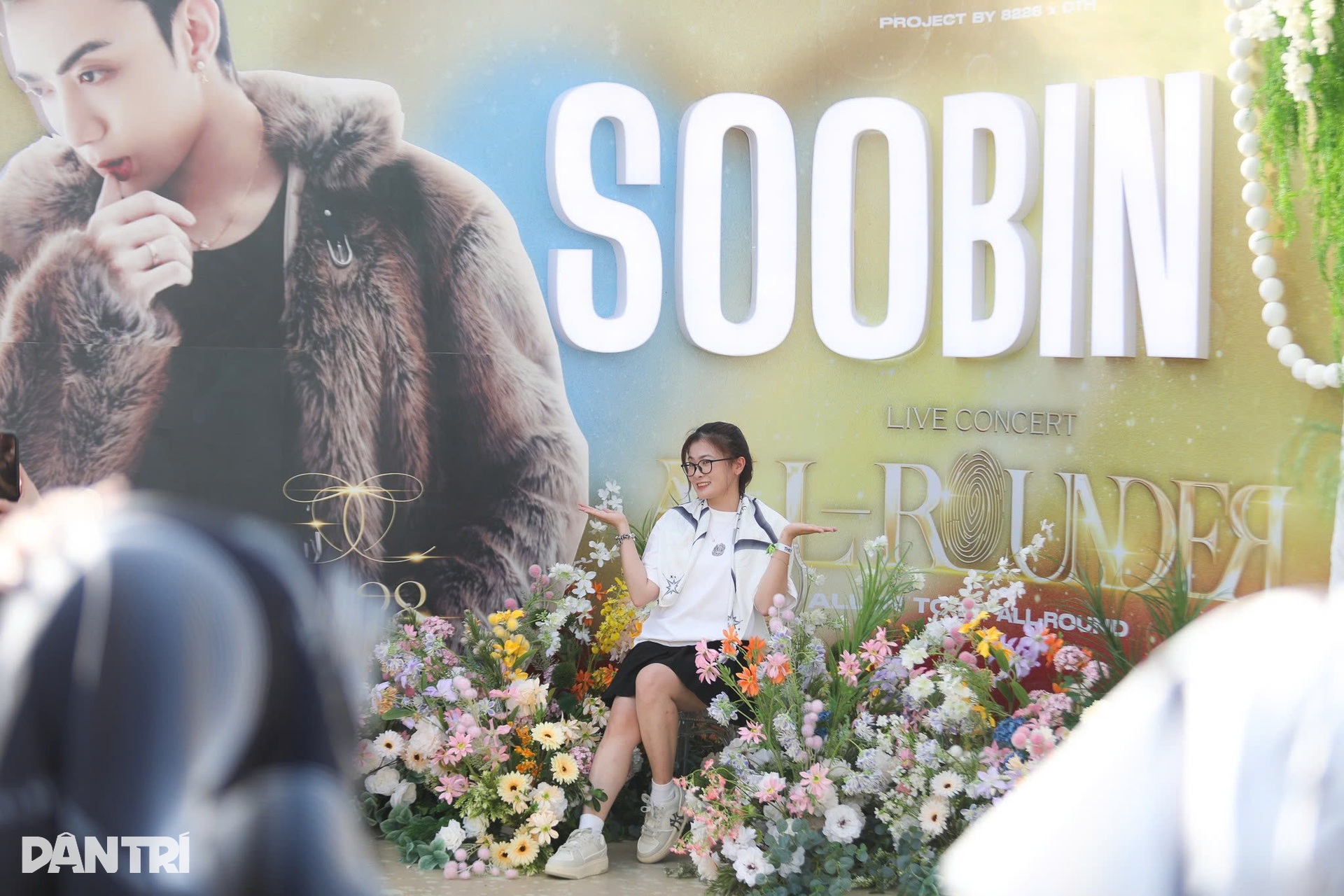 Đêm nhạc SOOBIN: Khán giả từ Nhật Bản bay về, chi 2 triệu đồng làm tóc - 3