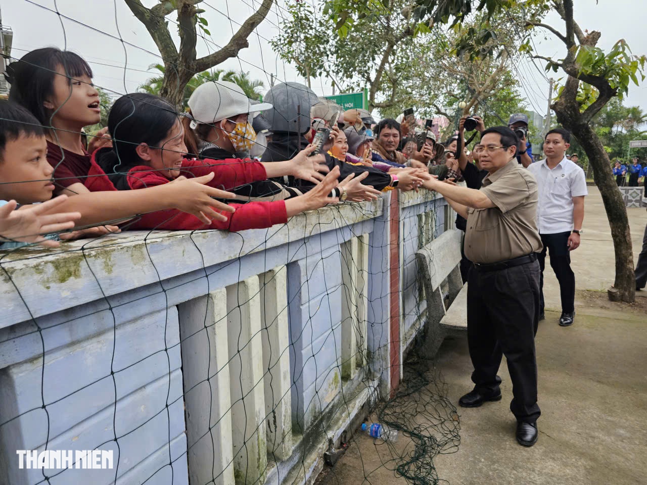 Thủ tướng Phạm Minh Chính: Cấp bách xây dựng nhà tránh lũ- Ảnh 4. Thủ tướng Phạm Minh Chính: Cấp bách xây dựng nhà tránh lũ- Ảnh 4.