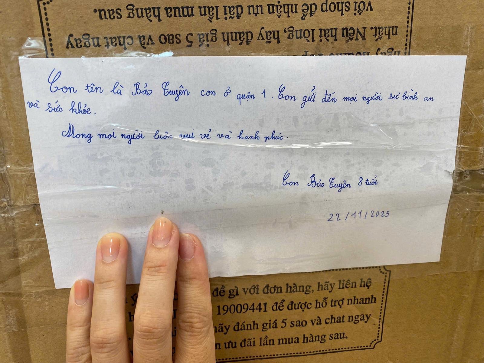 Tình thân giữa dòng nước xiết - Ảnh 2.