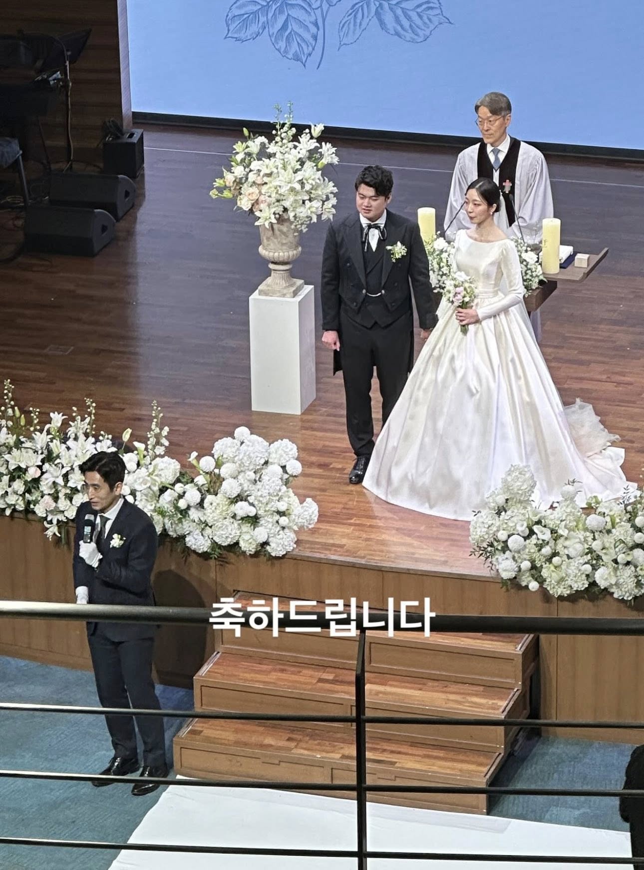 Đám cưới hot nhất ngày: Quý tử cặp đôi quyền lực số 1 showbiz nên duyên cùng tiểu thư tập đoàn lớn- Ảnh 6.