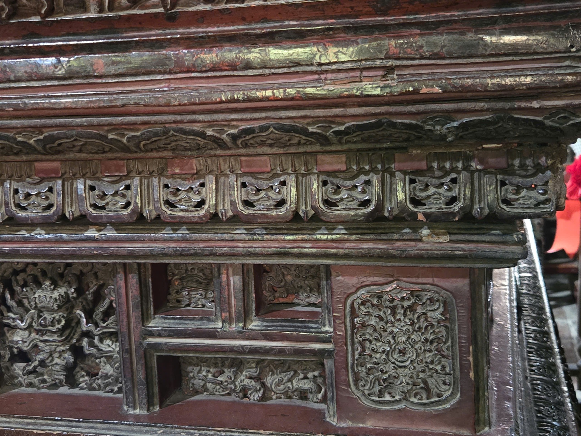 Cận cảnh bức tượng 400 năm tuổi đang làm hồ sơ Bảo vật quốc gia ở chùa Keo - 4