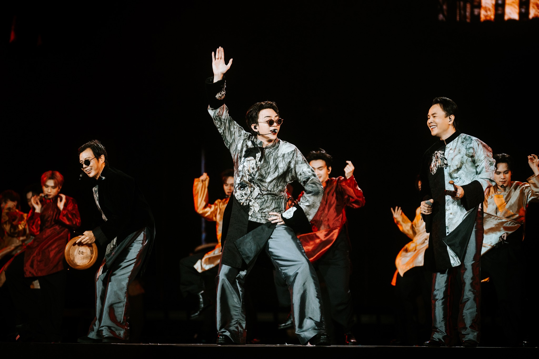 Soobin cháy hết mình trong concert, cùng fan quyên góp hơn 1,2 tỉ đồng cho miền Trung- Ảnh 5.