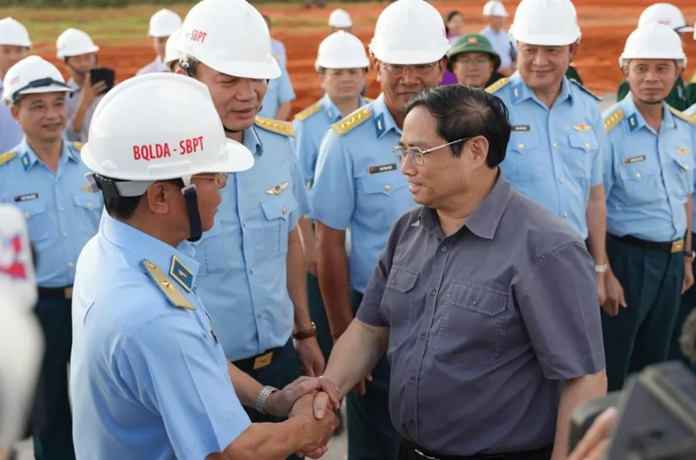 Thủ tướng Phạm Minh Chính đến thăm và làm việc tại công trình dự án Cảng hàng không Phan Thiết hồi cuối tháng 8-2022. san-bay-phan-thiet (2).jpg