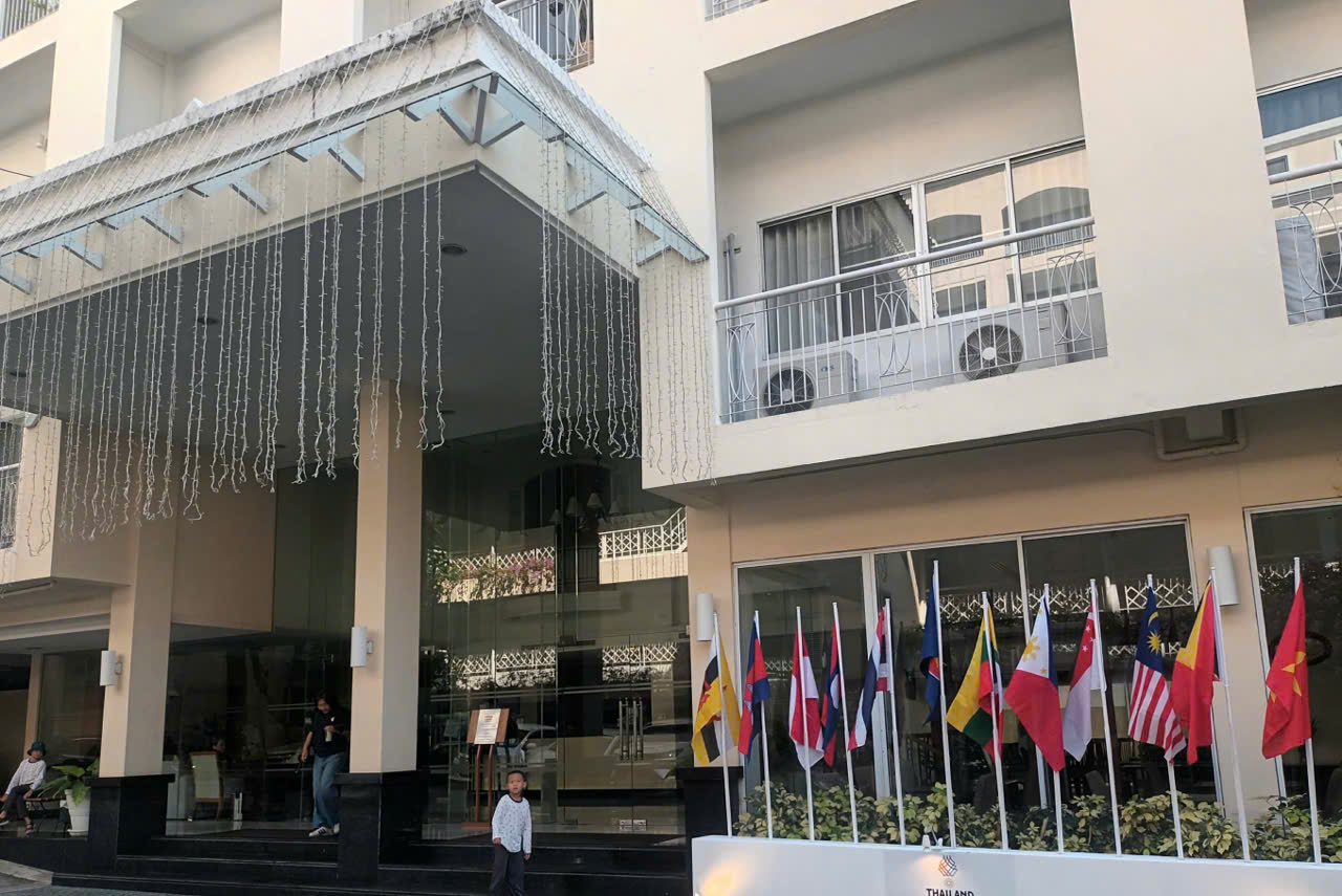 Có gì lạ ở điểm đóng quân của đội tuyển nữ Việt Nam tại SEA Games 33?- Ảnh 7.