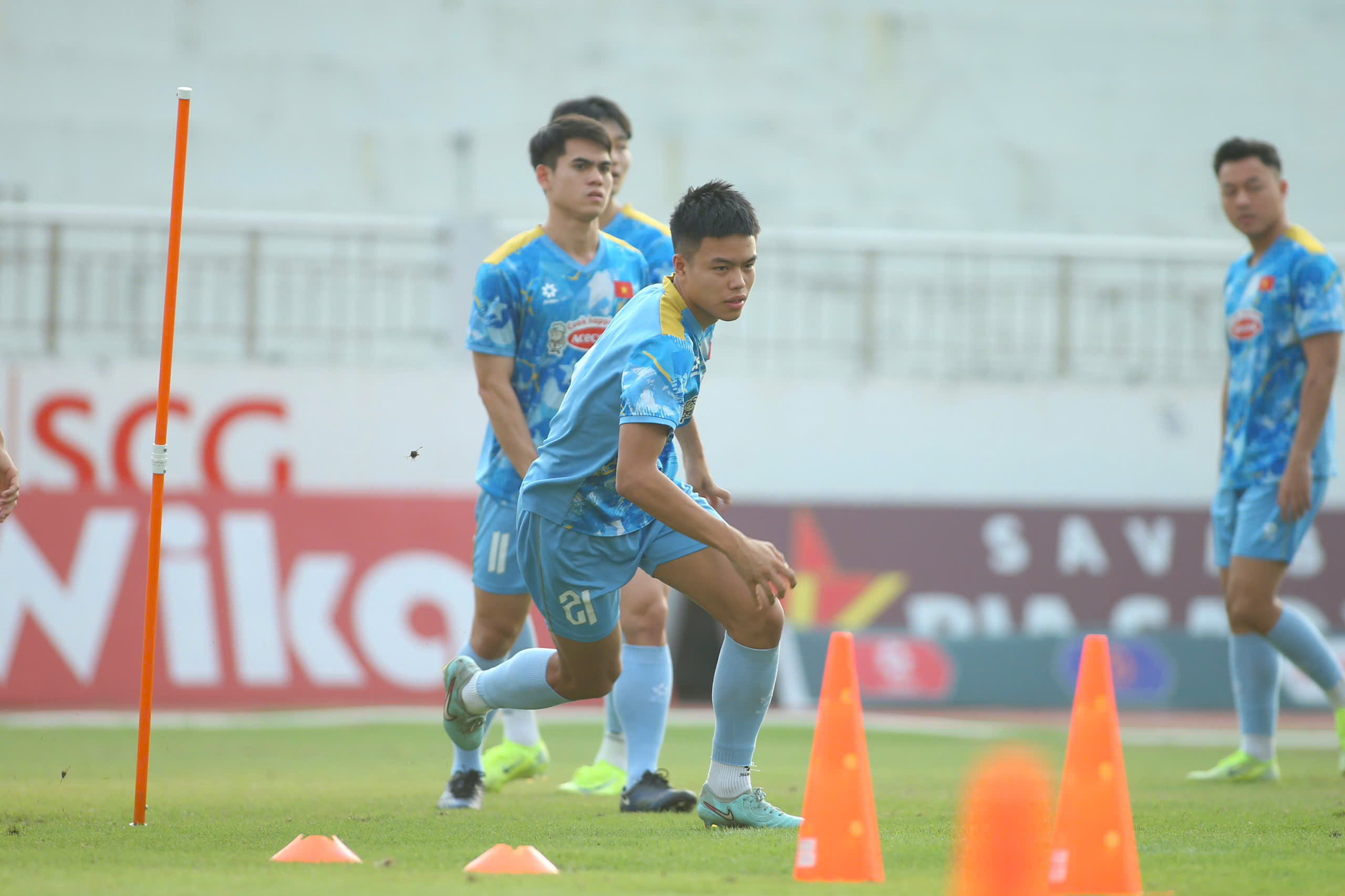 Sao U.23 Việt Nam Lê Viktor hãy nuôi dưỡng ngọn lửa khát vọng như Đặng Văn Lâm- Ảnh 2.