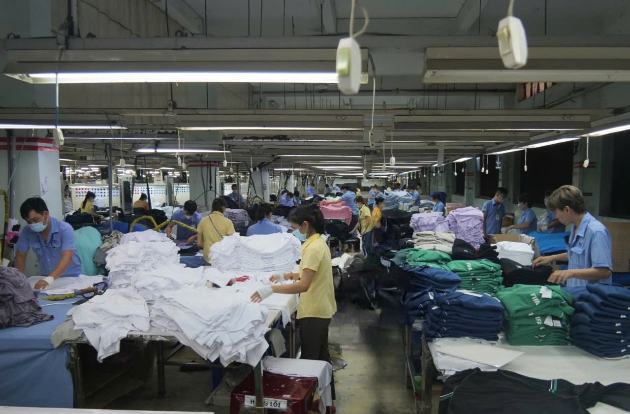 Chi tiết mức lương tối thiểu vùng áp dụng tại TPHCM từ 1-1-2026 2 img