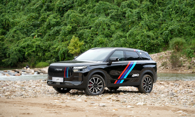 Jaecoo J7 thêm bảnn ĂWD tại Việt Nam.