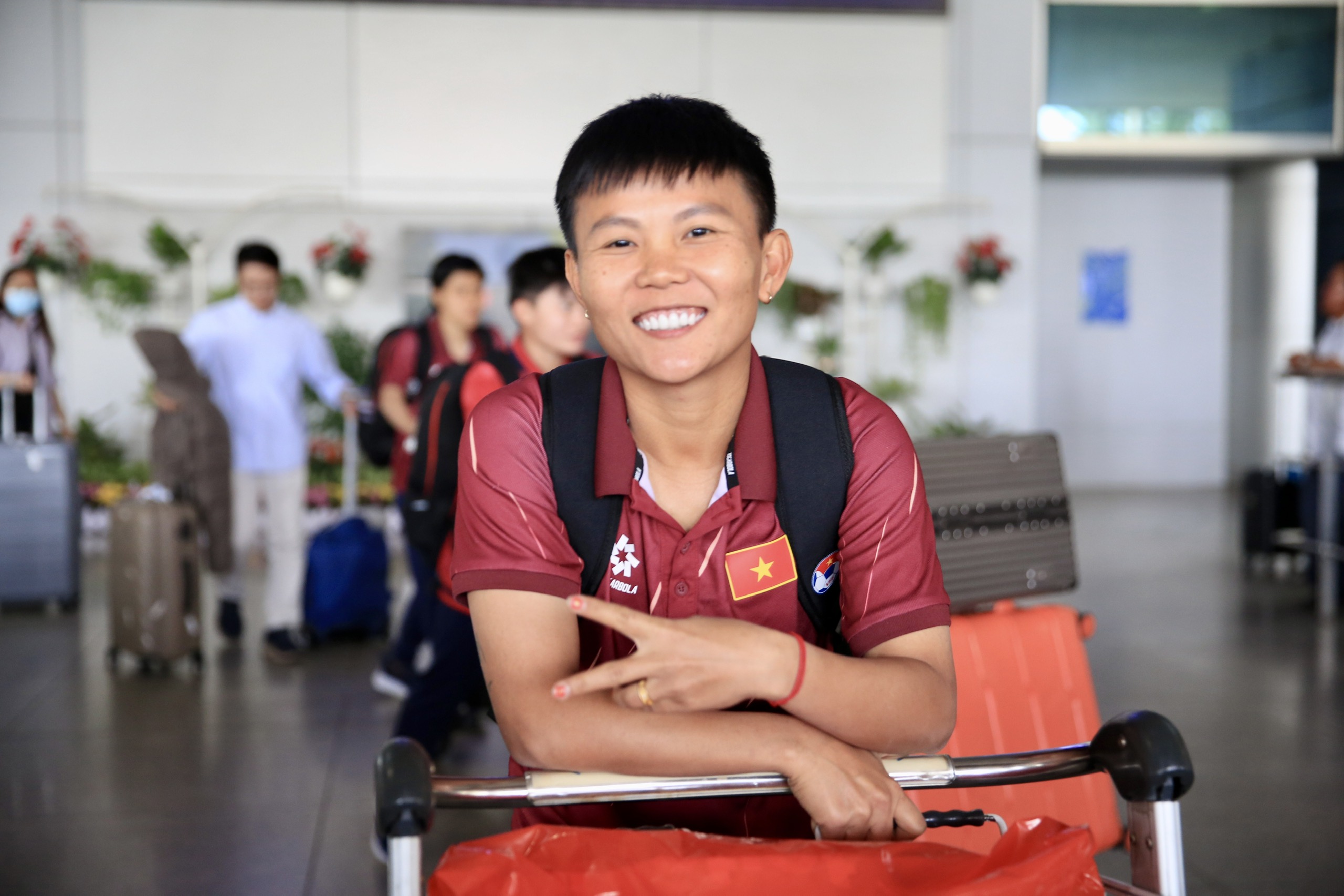 Đội tuyển nữ về nước, HLV Mai Đức Chung tự tin kết quả tốt nhất SEA Games- Ảnh 3.