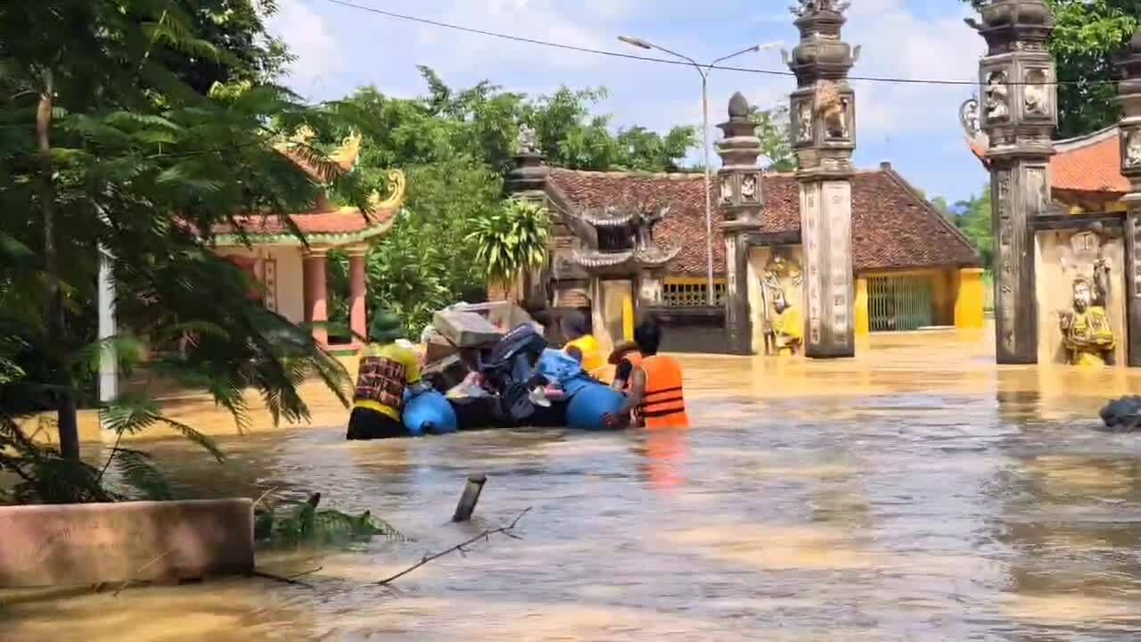 Người Đà Nẵng cứu trợ Bắc Giang