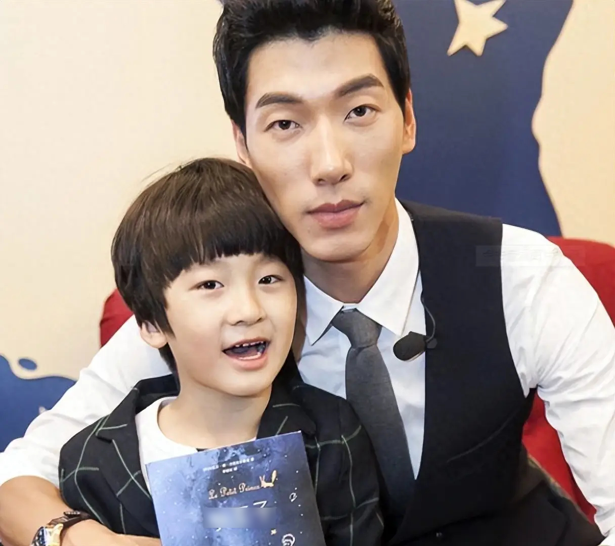 Sao nhí hot nhất Bố Ơi Mình Đi Đâu Thế bị tố làm bạn học có bầu, soi lịch sử tình trường mà sốc- Ảnh 5. Sao nhí hot nhất Bố Ơi Mình Đi Đâu Thế bị tố làm bạn học có bầu, soi lịch sử tình trường mà sốc- Ảnh 5.