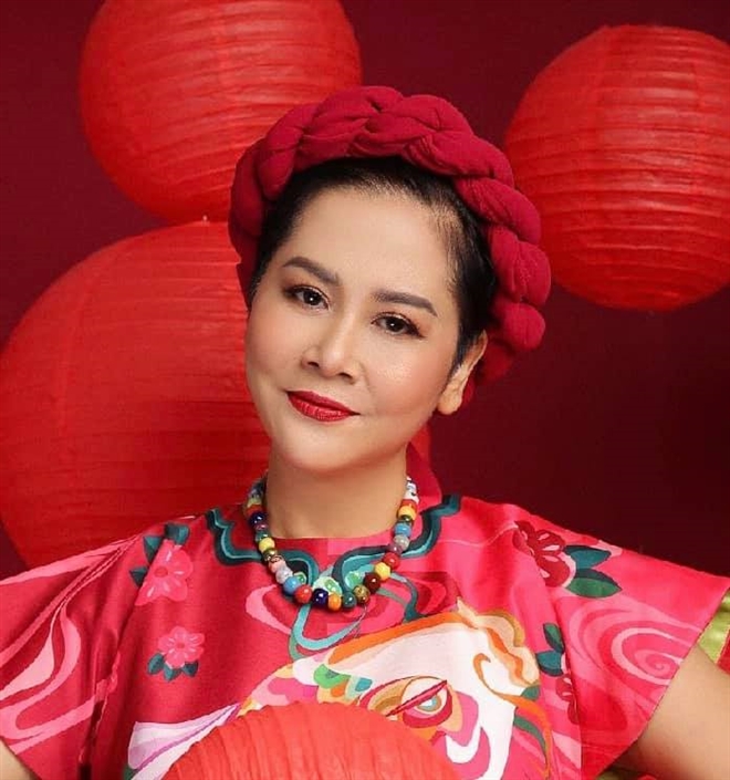 Nữ nghệ sĩ xinh đẹp, tài năng của màn ảnh và sân khấu.