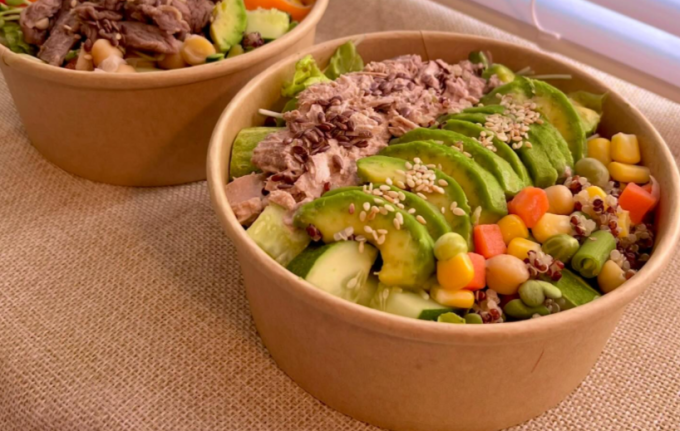 Người thường xuyên chạy bộ cần lưu ý cung cấp đủ chất dinh dưỡng để duy trì năng lượng. Ảnh: Phương Linh