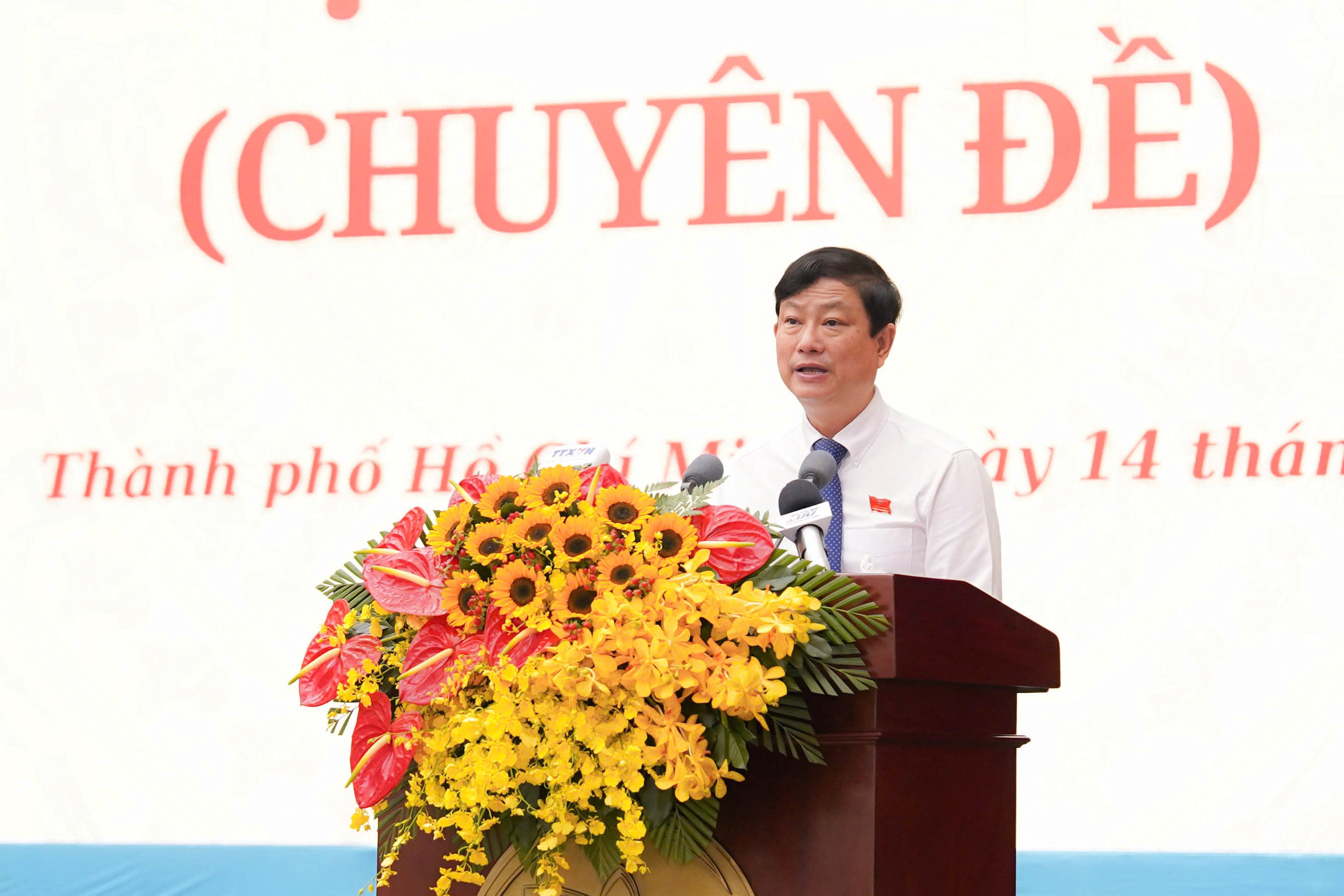 43 quyết sách thúc đẩy phát triển - Ảnh 1.