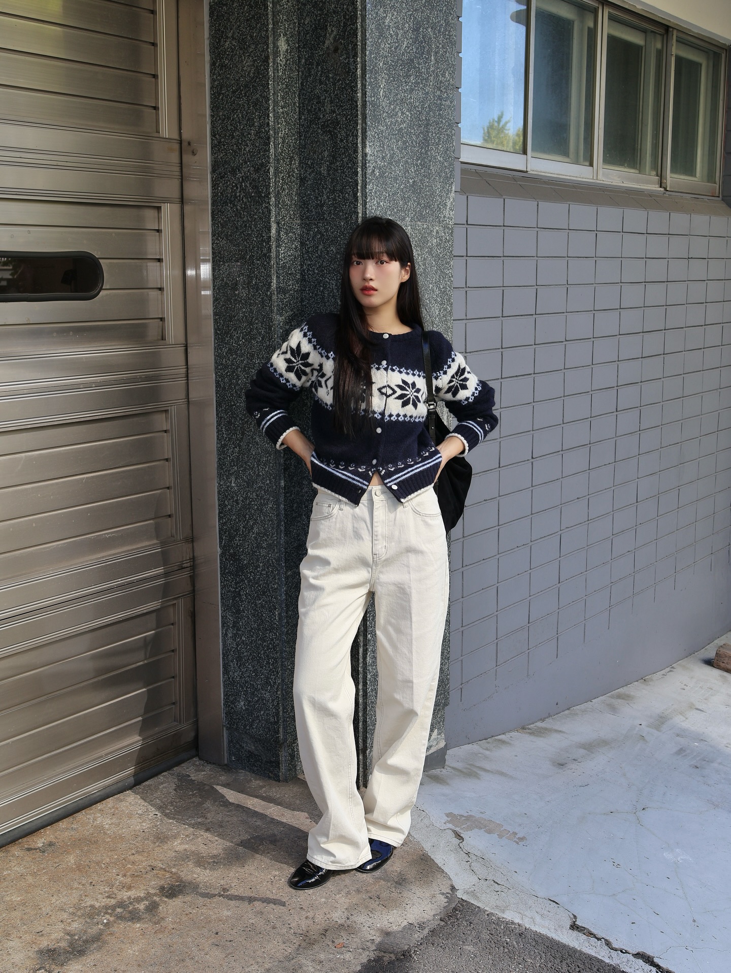 5 cách mặc áo len hack tuổi 5 cách mặc áo len hack tuổi