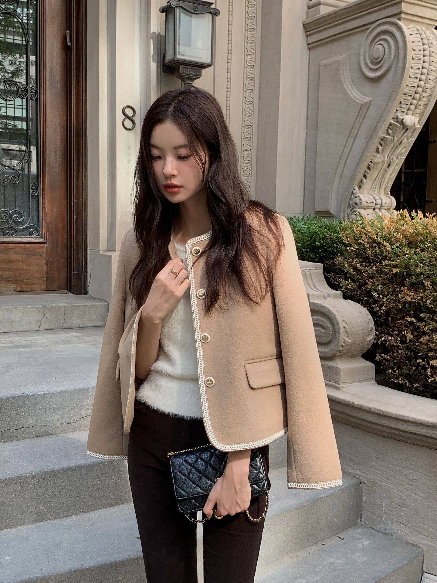 5 mau sac trang phuc di dau cung gap trong