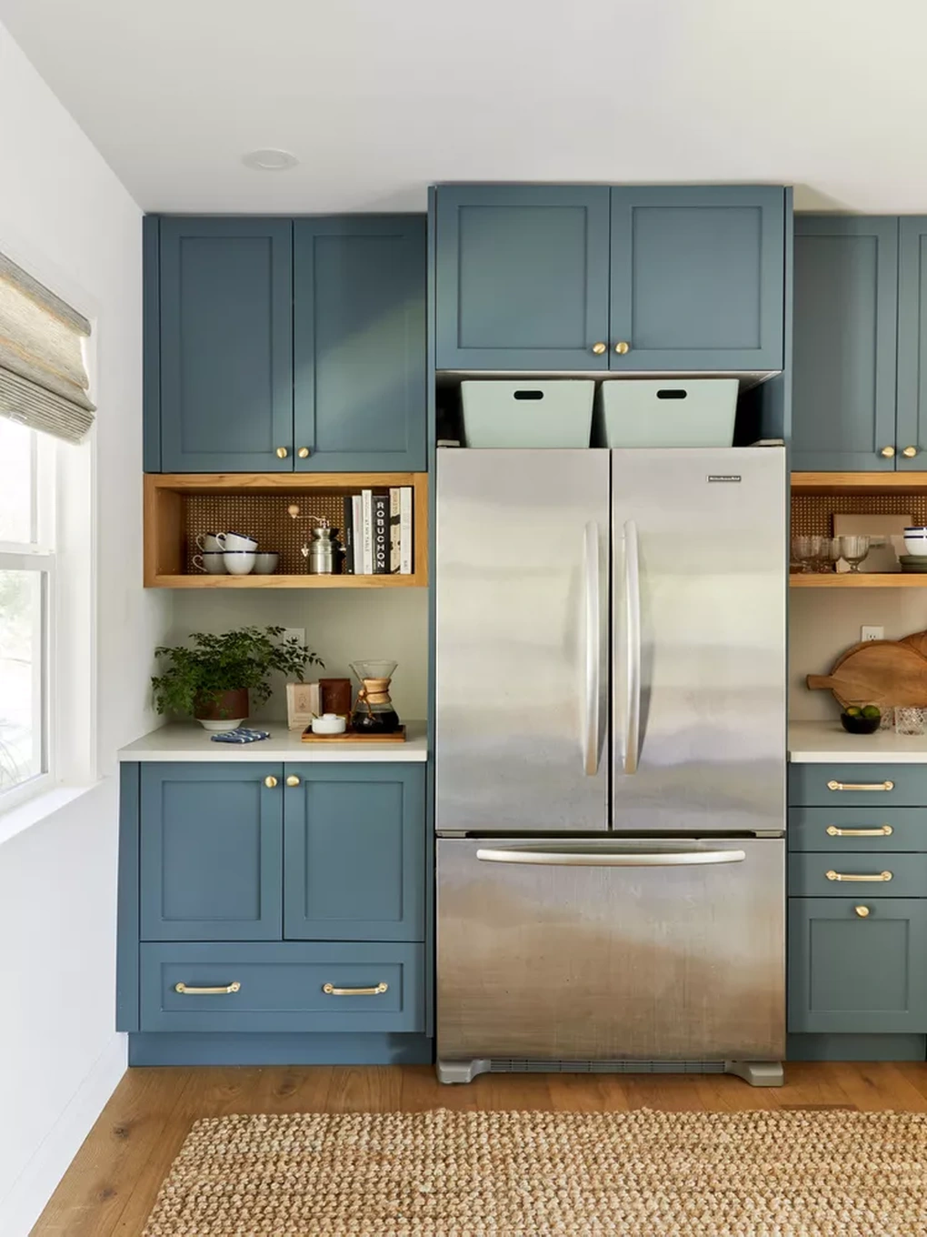 6 bí quyết tận dụng nóc tủ lạnh giúp không gian bếp vừa gọn vừa sang - 6