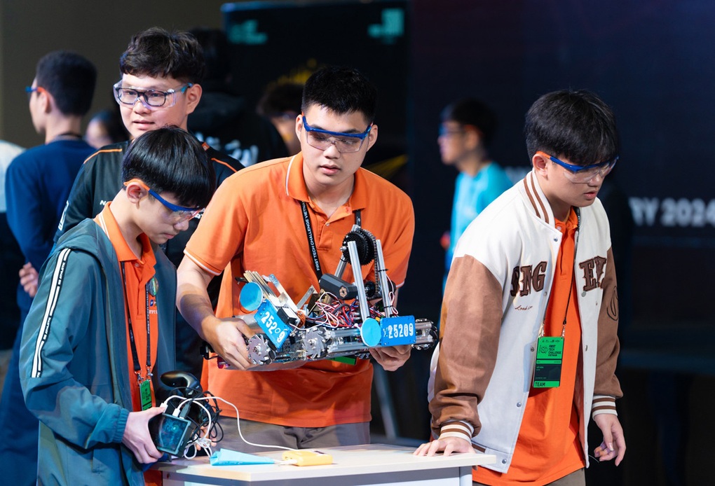 AI đang thay đổi lớp học, nhưng thầy - trò vẫn là trung tâm - 3