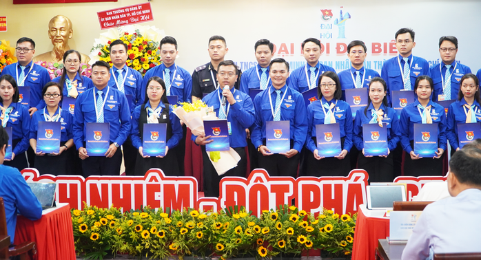 Anh Biện Tuấn Vũ làm Bí thư Đoàn UBND TP HCM 1 Anh Biện Tuấn Vũ làm Bí thư Đoàn UBND TP HCM - Ảnh 1.