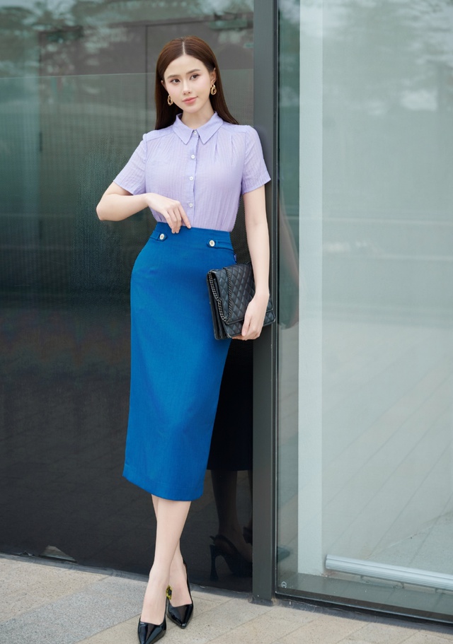 Áo sơ mi cổ đức 'tái sinh' vẻ ngoài thanh lịch chuẩn quý cô- Ảnh 1.