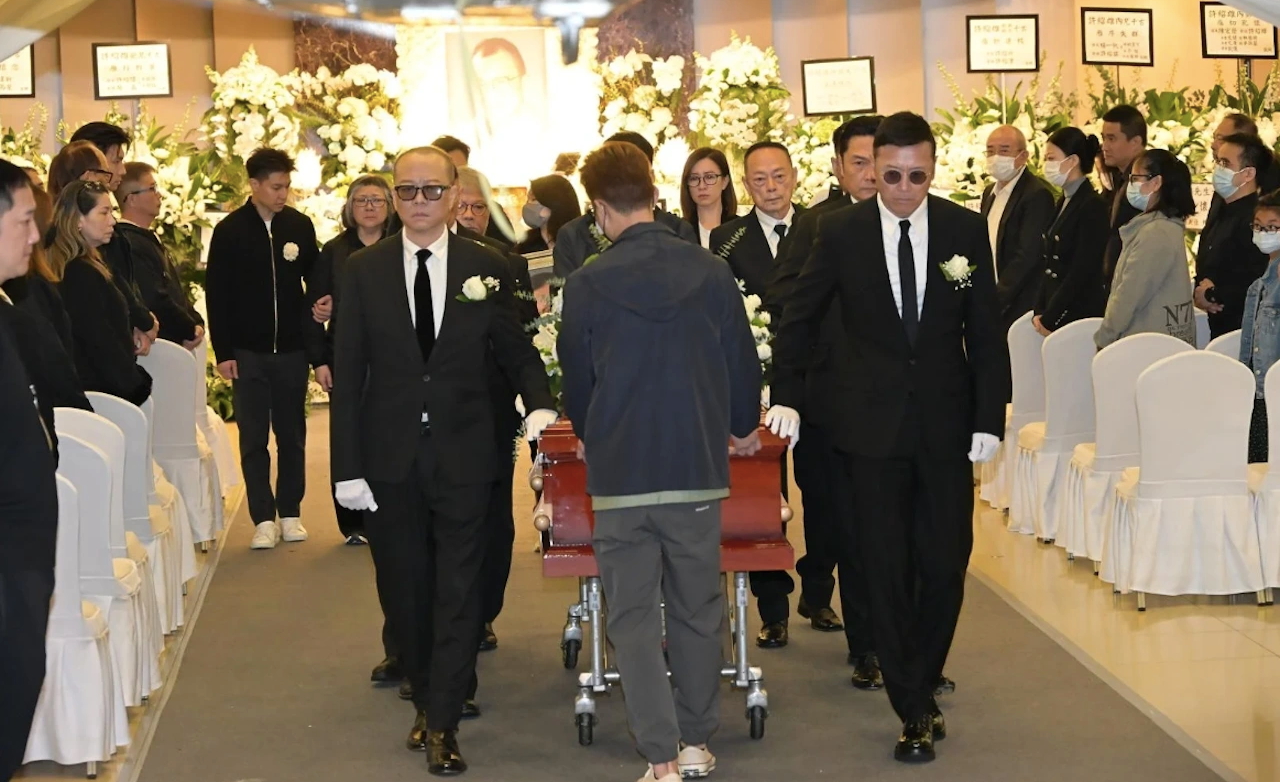 Âu Dương Chấn Hoa, Miêu Kiều Vỹ tiễn đưa 'trùm vai phụ' Hứa Thiệu Hùng- Ảnh 1.