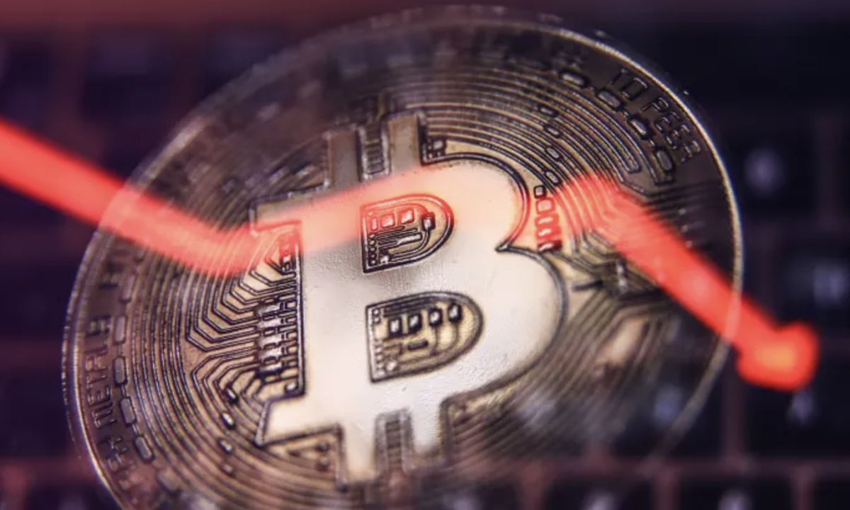 BTC thung moc 100000 USD