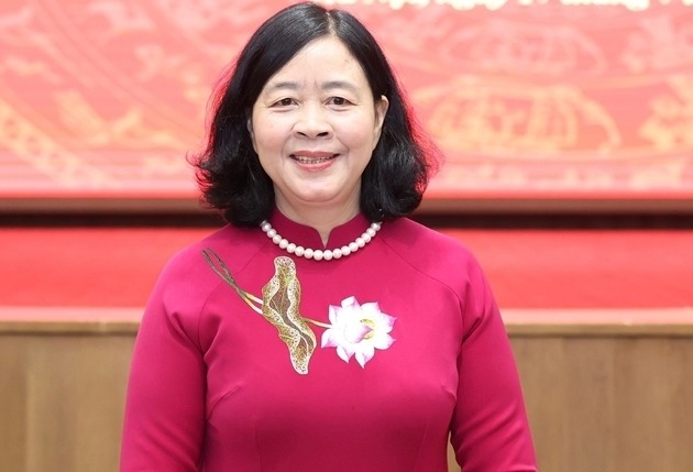 Bà Bùi Thị Minh Hoài giữ chức Chủ tịch Ủy ban Trung ương MTTQ Việt Nam - Ảnh 1.