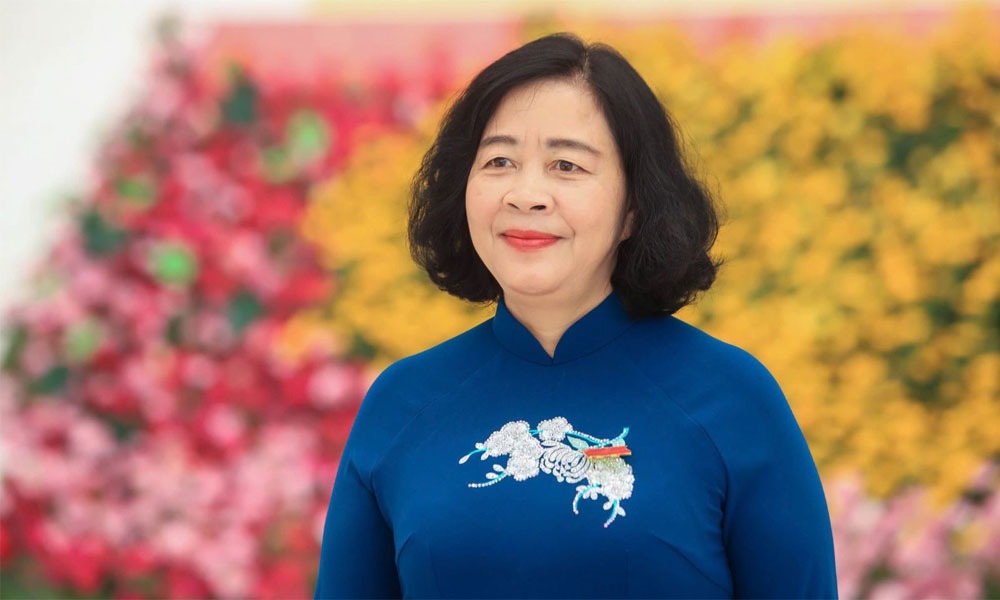 Bà Bùi Thị Minh Hoài giữ chức Bí thư Đảng ủy MTTQ, các đoàn thể Trung ương - Ảnh 1.