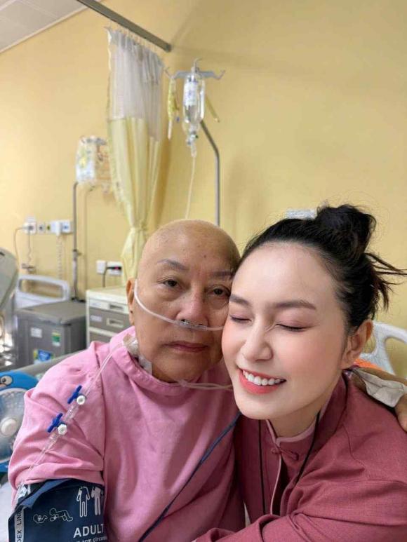 Bà xã tuấn hưng, mẹ tuấn hưng qua đời