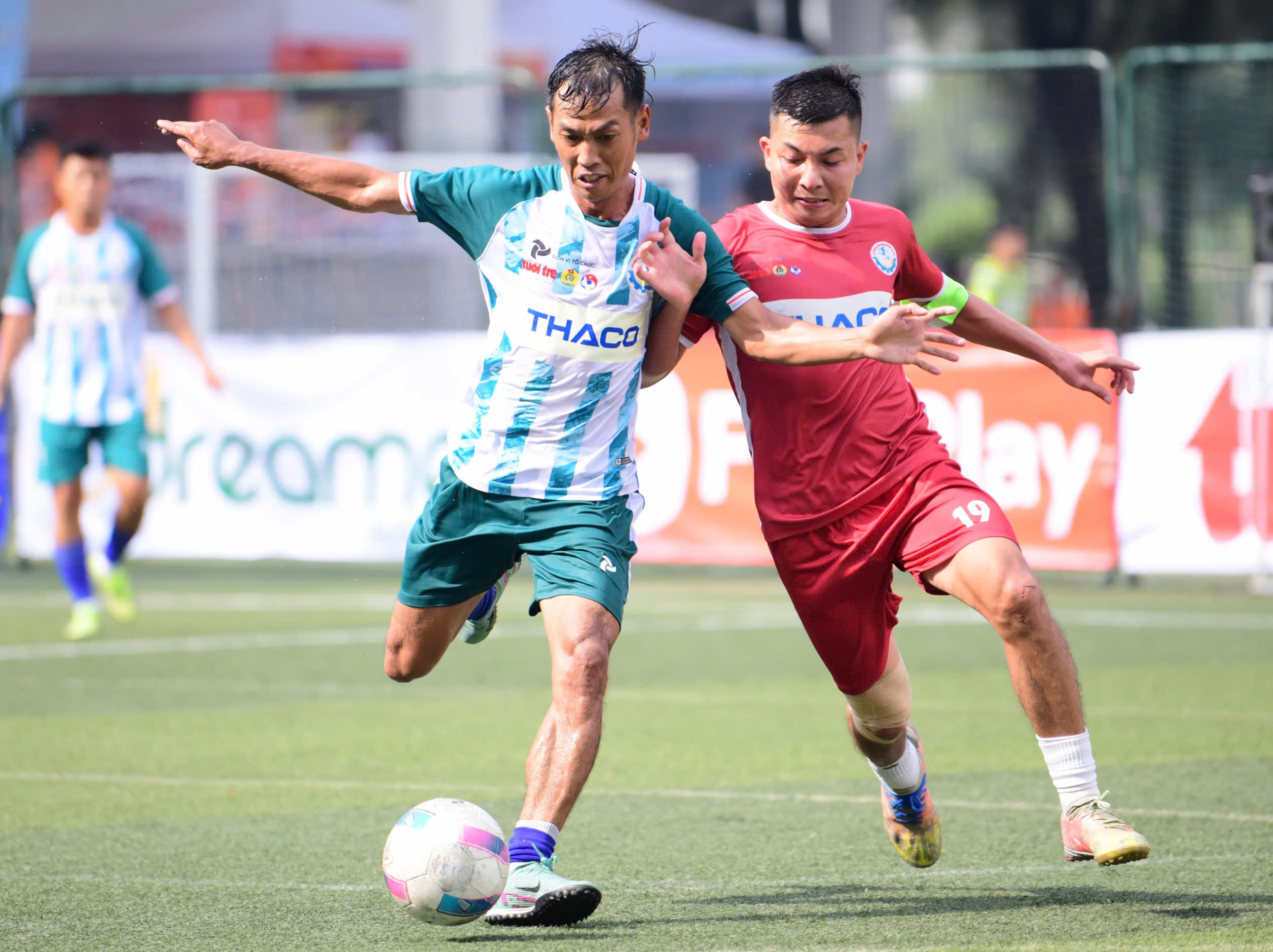 Bắc Ninh vinh danh hai đội tham dự Giải bóng đá công nhân, viên chức Việt Nam 2025 - Ảnh 1.