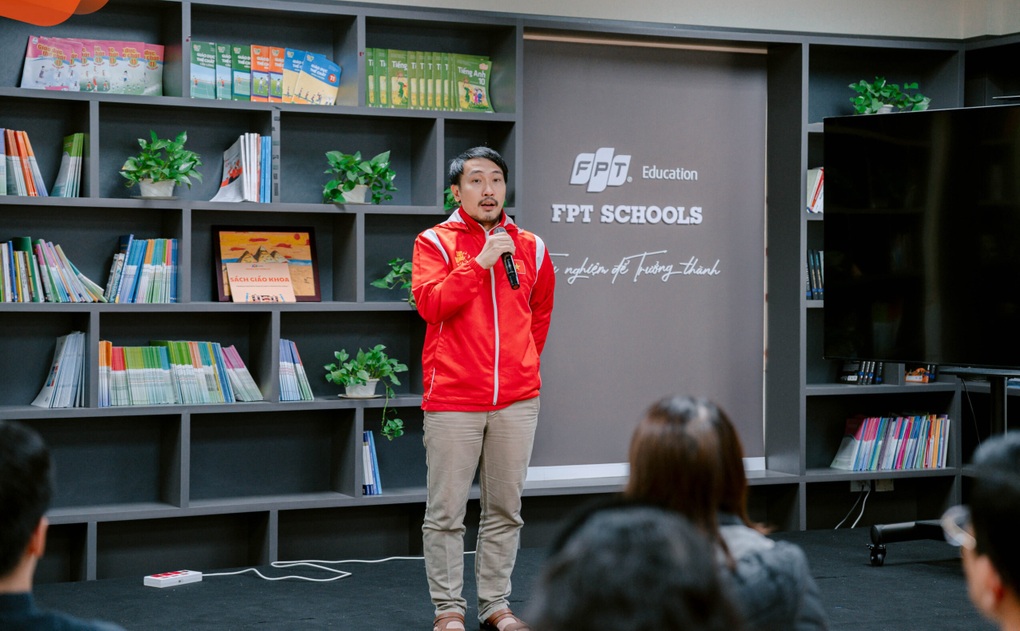 Bài học về chiến thuật hiệu quả từ sân chơi Olympic Robot quốc tế - 1