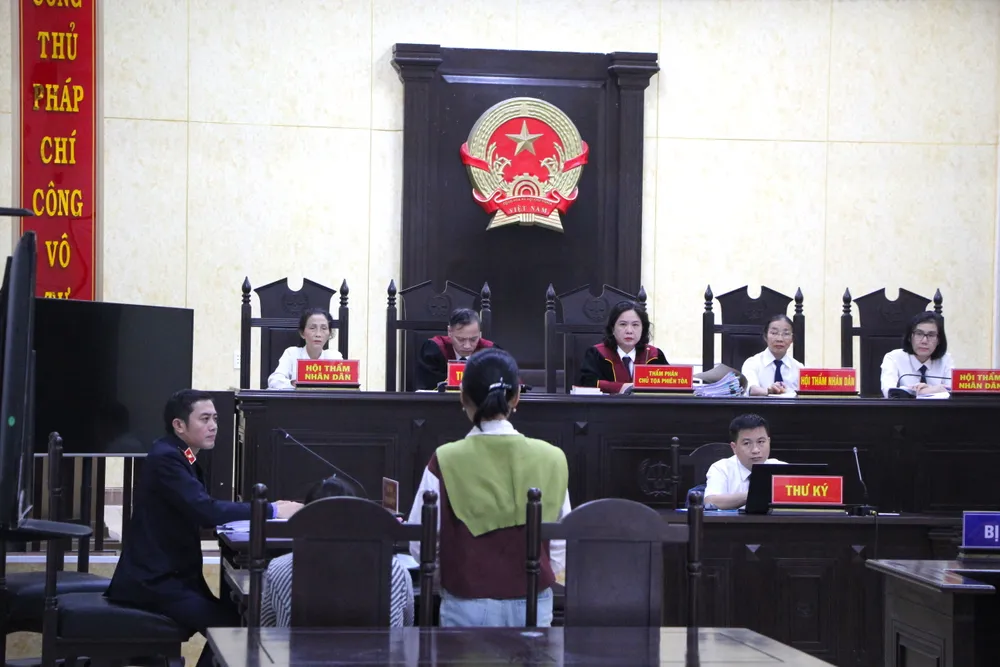 Các bị hại cho biết vì tin tưởng Bắt nên đã chuyển tiền. Ảnh: MINH TRƯỜNG 2.JPG