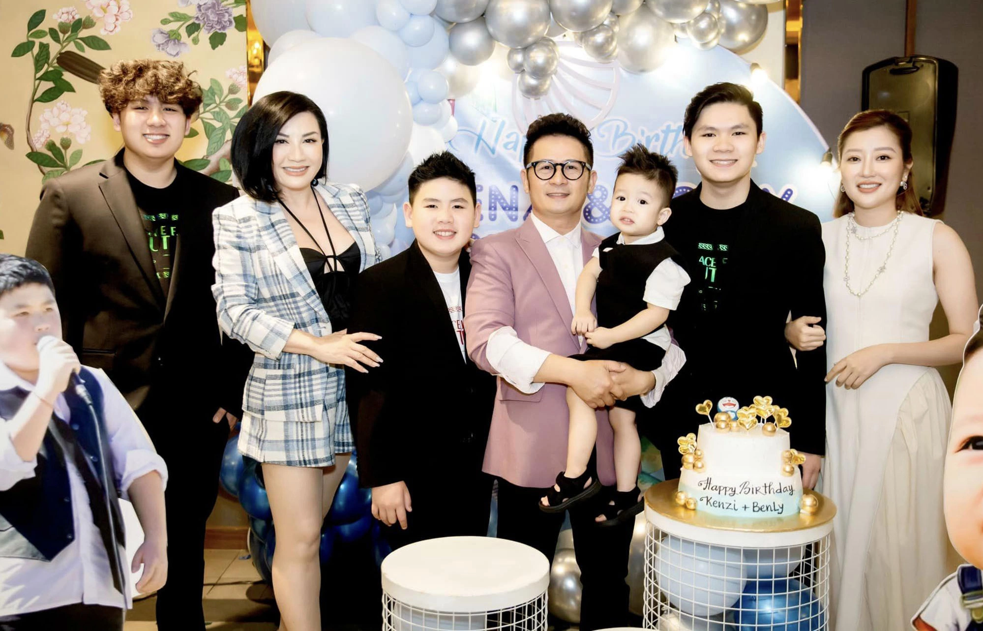 Nam ca sĩ sở hữu biệt thự 2.000 m2 ở Mỹ và Việt Nam: Ngoài 50 hôn nhân viên mãn bên vợ kém 17 tuổi- Ảnh 3.