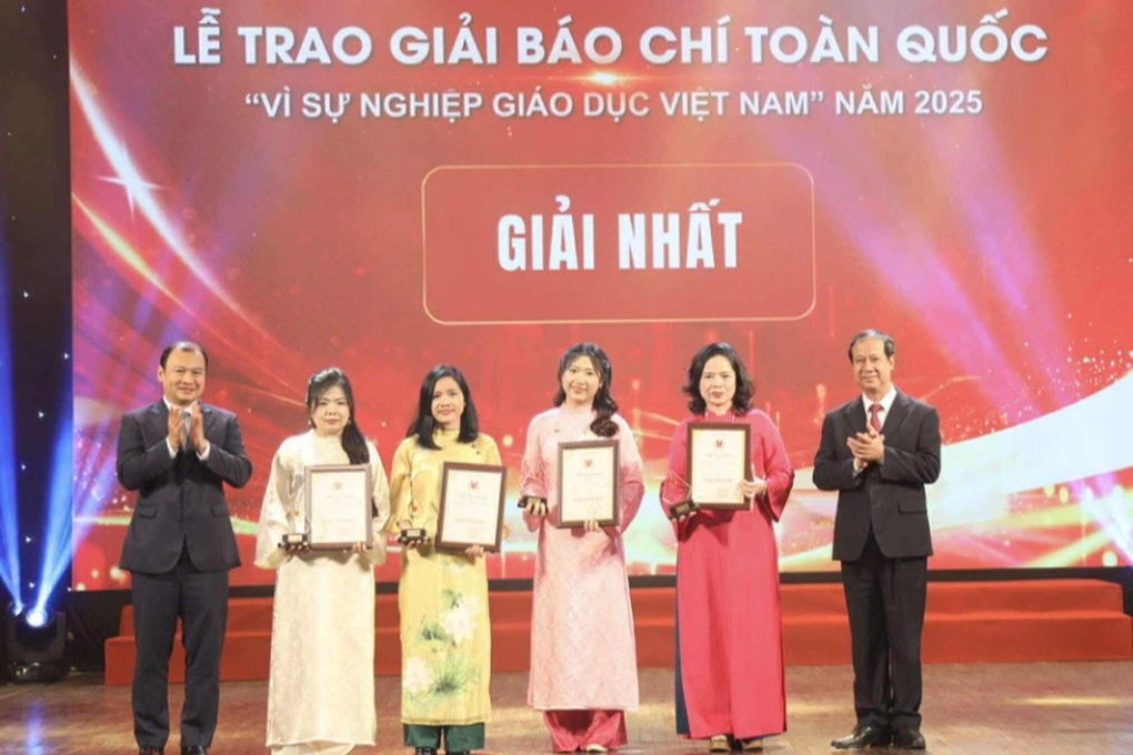 Báo Dân trí đạt Giải thưởng Vì sự nghiệp giáo dục Việt Nam năm 2025 - 1
