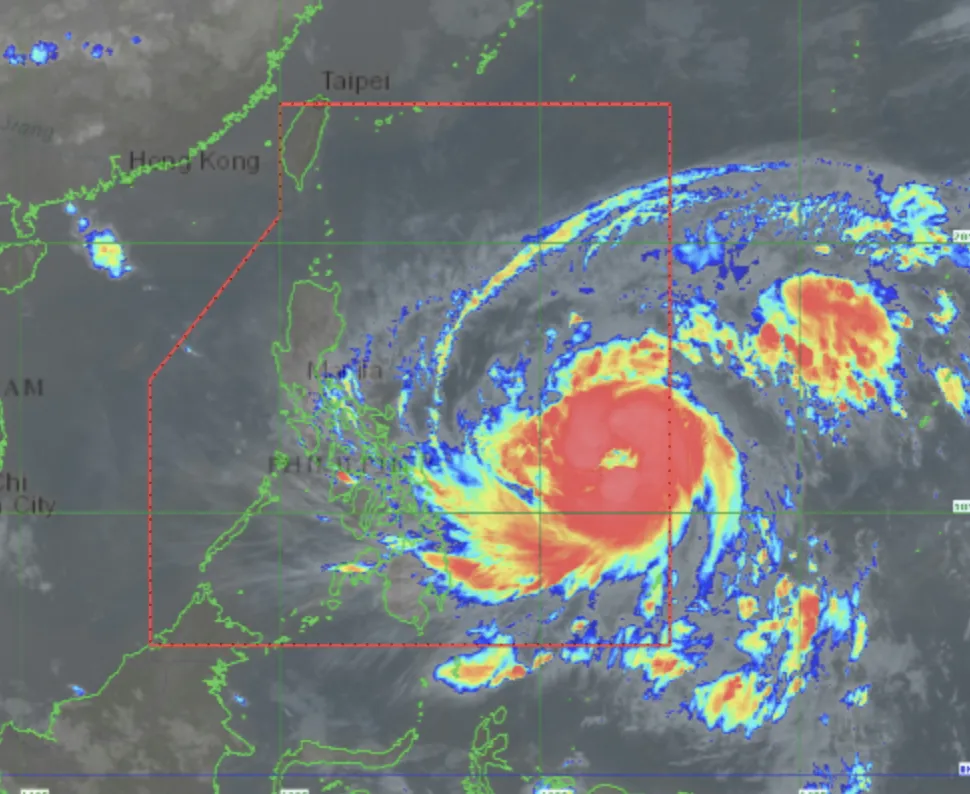 bão fung-wong 1.png