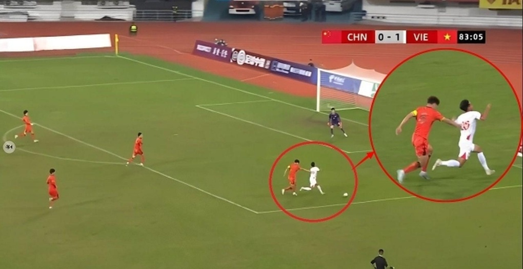 Báo Trung Quốc chỉ trích trọng tài, đòi lại công bằng cho U22 Việt Nam - 1