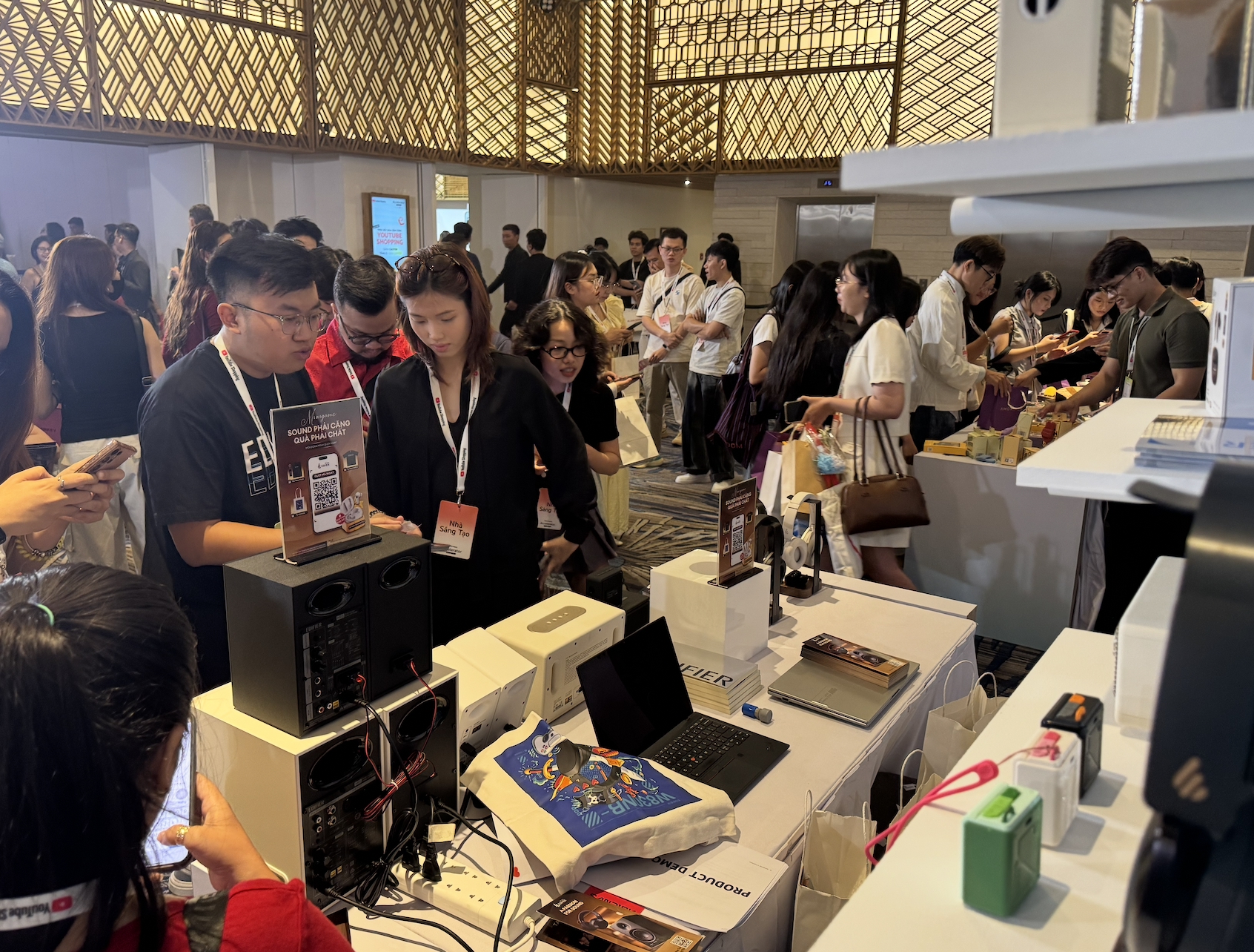 Bảo vệ người mua trên sàn thương mại điện tử- Ảnh 1.