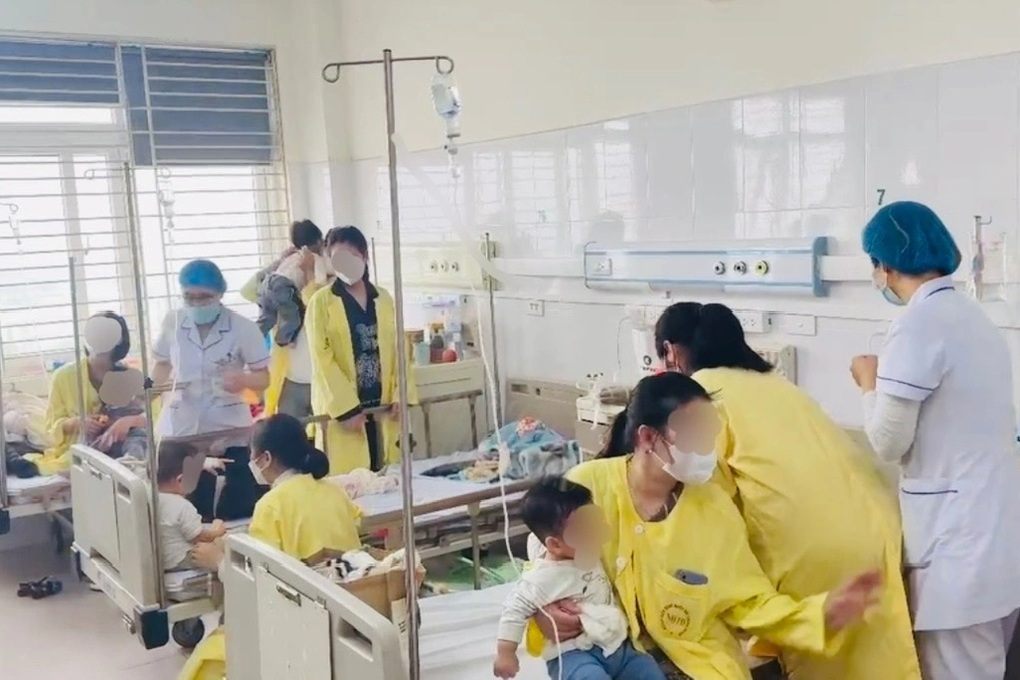 Bệnh viện tuyến Trung ương cảnh báo cúm A tấn công trẻ em - 1