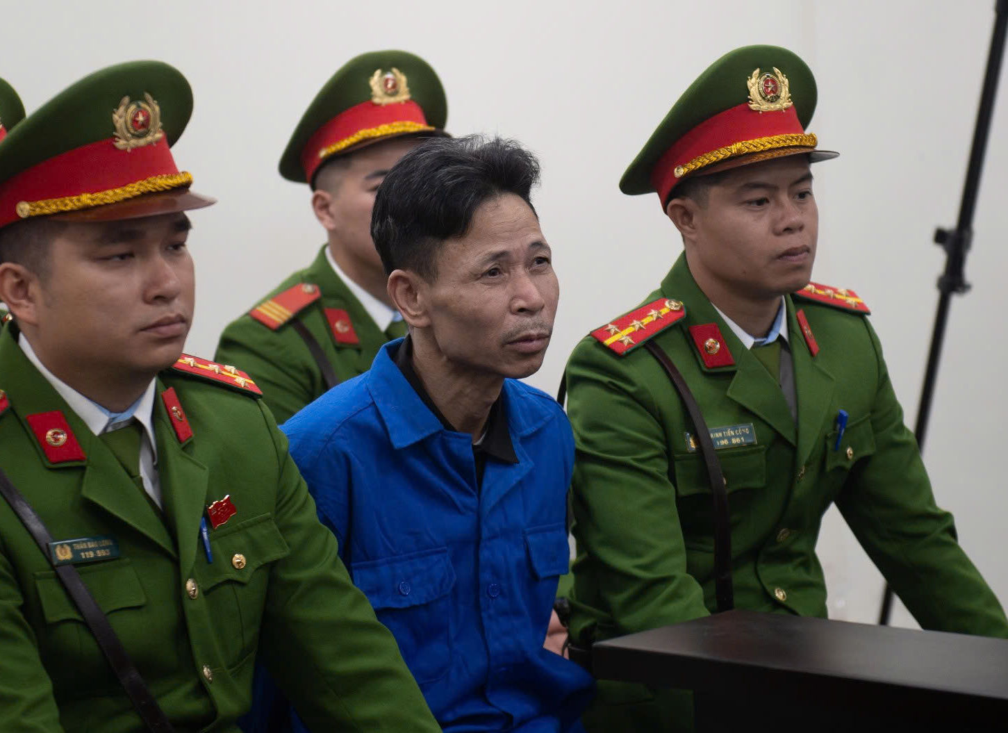 Mở lại phiên tòa vụ uống bia không trả tiền còn đốt quán, khiến 11 người chết- Ảnh 1.